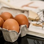 Domáce hnojivá: vaječné škrupiny ako zdroj vápnika. Na čo pozor?
