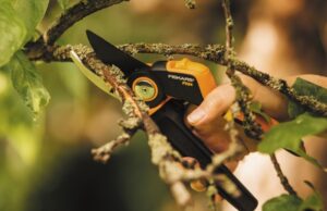 Fiskars prevodové záhradné nožnice PowerGear™ X (PX94)