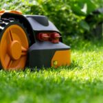 Robotická kosačka: Pohodlie modernej doby alebo zbytočný luxus?