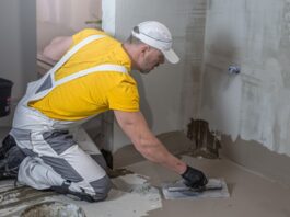Stavba a stavebné práce, hydroizolácie podlahy, Foto: Sabrewolf / stock.adobe.com